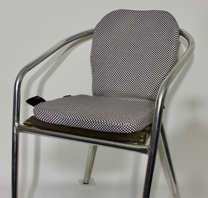 StaySeat heating pad - brown / white checkered